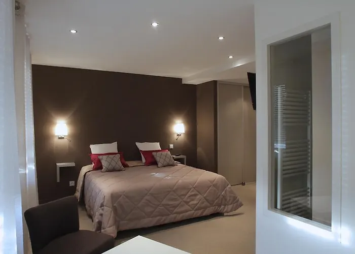 Hostellerie Saint Germain